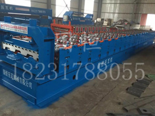 1025型楼承板设备